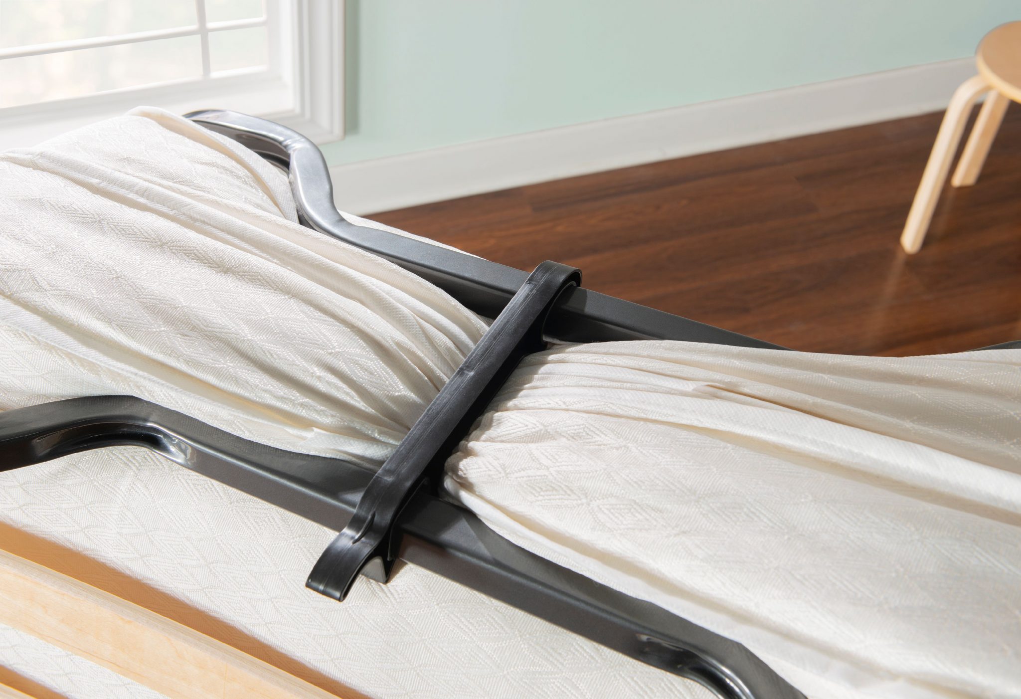 luxor folding bed with memory foam mattress
