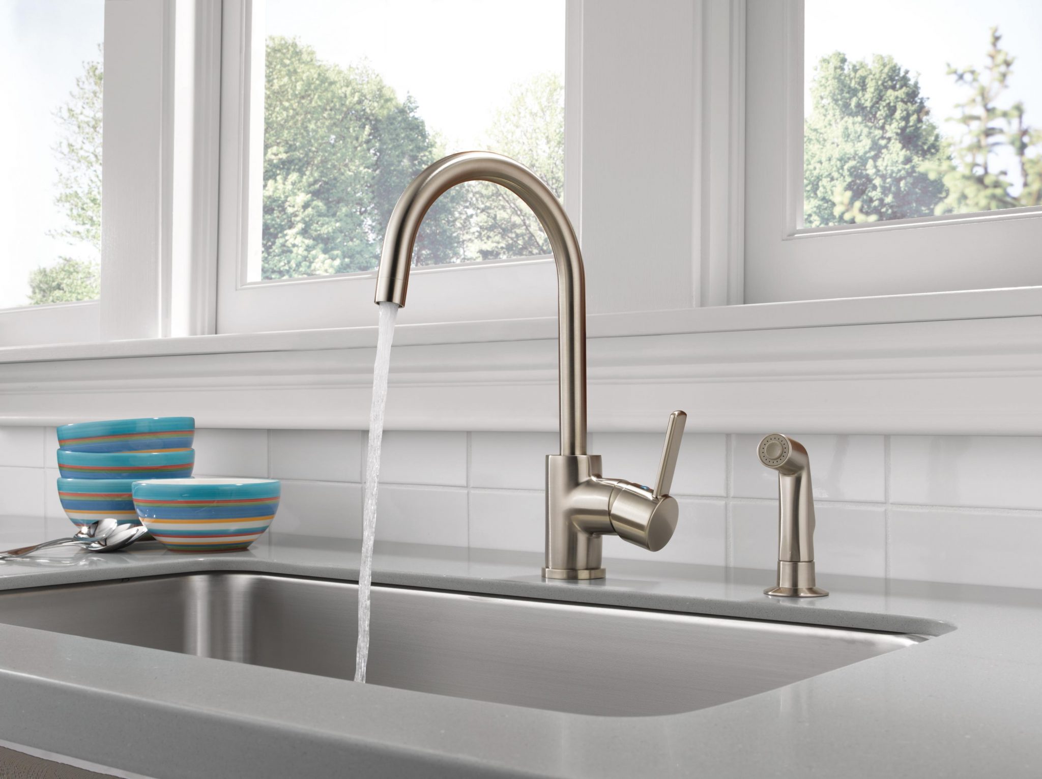 Peerless Precept Single Handle Kitchen Faucet with Side Sprayer in ...