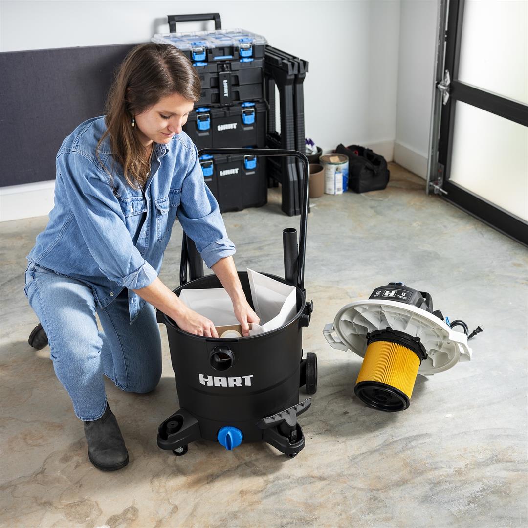 hart-12-gallon-6-peak-hp-wet-dry-vacuum-voc1212pw-3701-4.jpeg