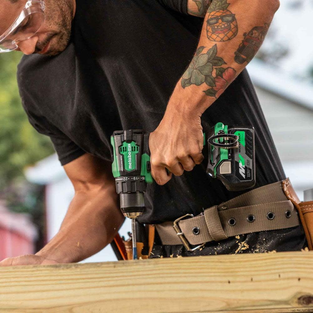metabo-hpt-18v-multivolt-cordless-driver-drill-kit-620-in-lbs-of-torque-compact-reactive-force-control-22-1-clutch-settings-led-light-belt-hook-lifetime-tool-warranty-ds18dex-7.jpeg
