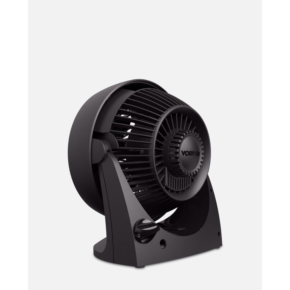 vornado-small-size-3-speed-black-multi-directional-air-circulator-3.jpeg